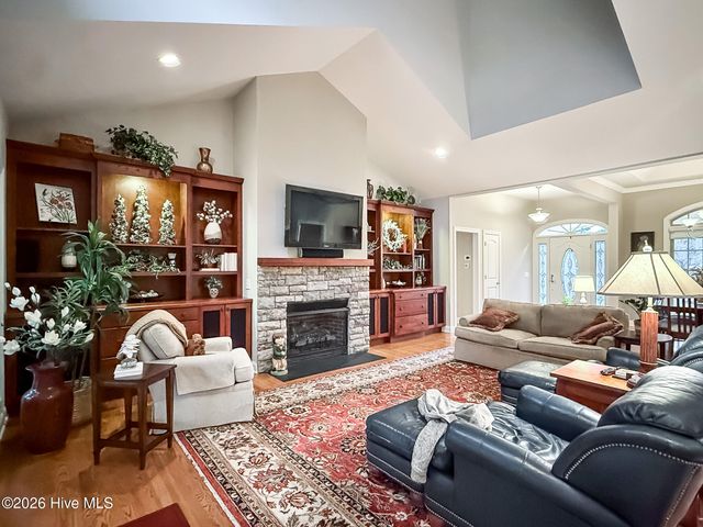 875 Monticello Drive 8, Pinehurst, NC 28374