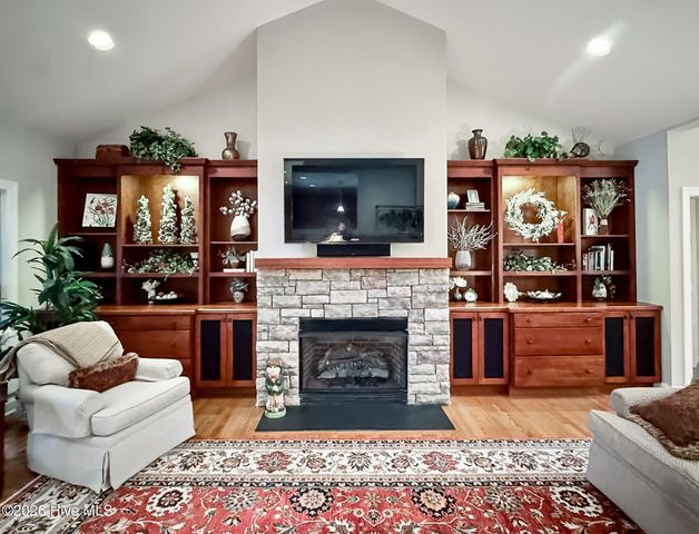 875 Monticello Drive 8, Pinehurst, NC 28374