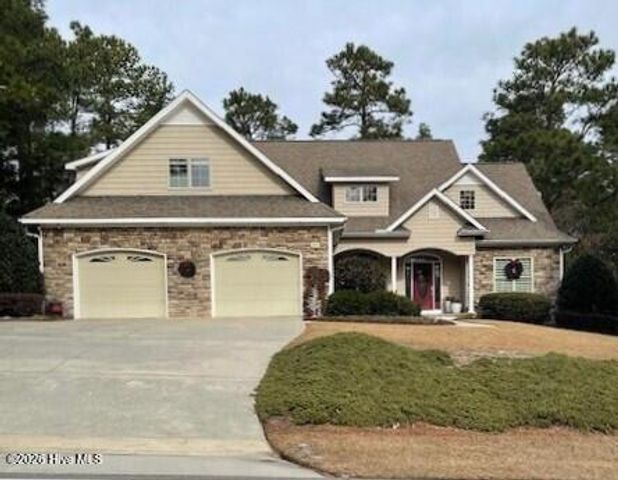 875 Monticello Drive 8, Pinehurst, NC 28374
