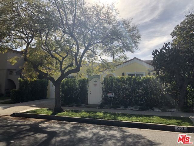 257 N La Peer Drive, Beverly Hills, CA 90211