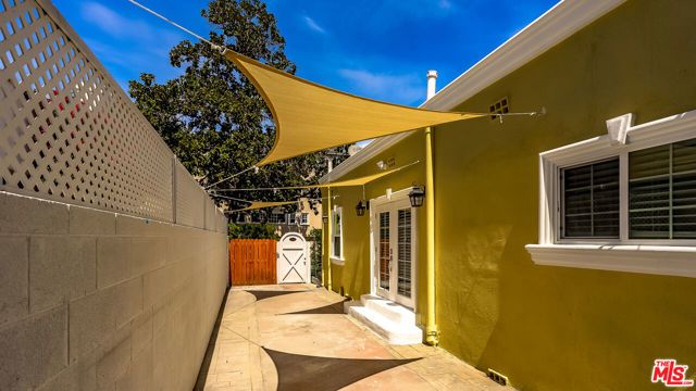 257 N La Peer Drive, Beverly Hills, CA 90211