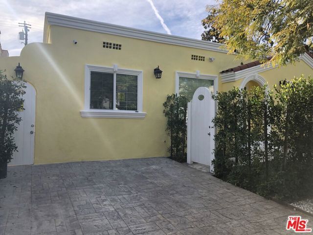 257 N La Peer Drive, Beverly Hills, CA 90211