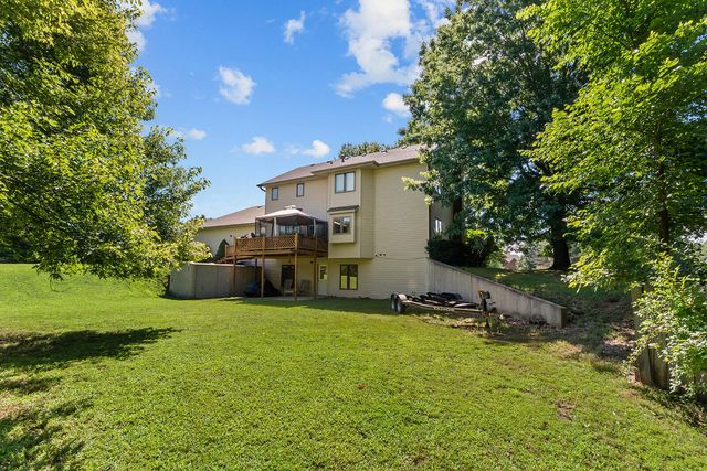 3107 N Bobwhite Drive, Ozark, MO 65721