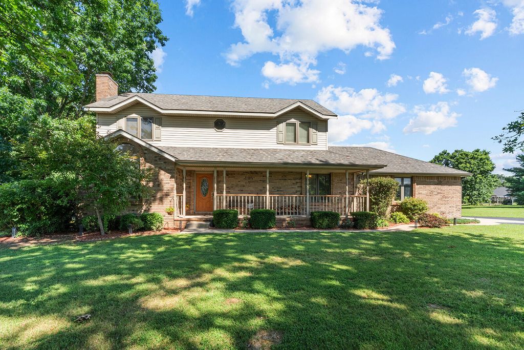 3107 N Bobwhite Drive, Ozark, MO 65721