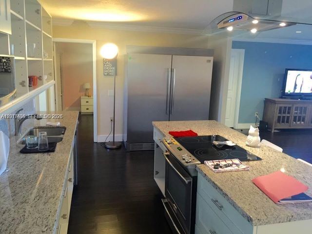 8401 SW 107th Avenue 316E, Miami, FL 33173