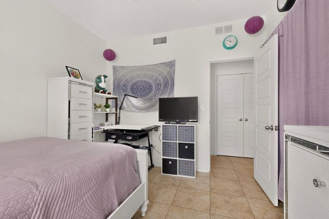 2417 Istle Road NE, Rio Rancho, NM 87124