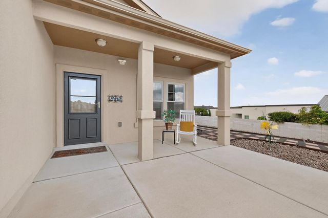 2417 Istle Road NE, Rio Rancho, NM 87124