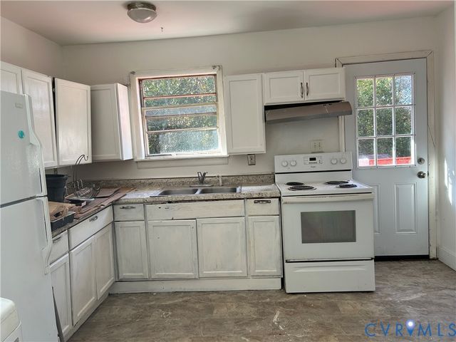 1700 Cartersville Rd, Goochland, VA 23063