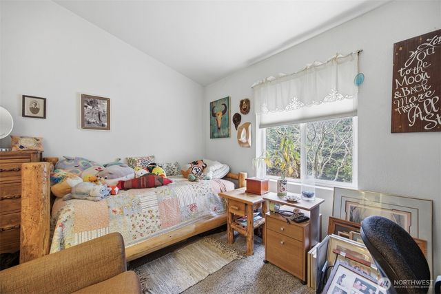 1904 Yew Street Road, Bellingham, WA 98229