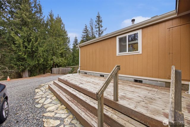 1904 Yew Street Road, Bellingham, WA 98229