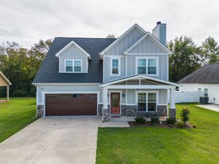 636 Laurel Ln, Murfreesboro, TN 37127