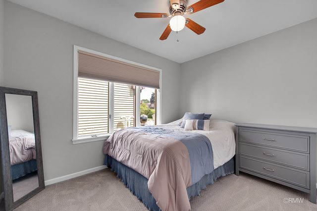 1245 Biscayne Drive, Elk Grove Village, IL 60007