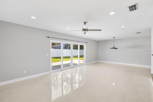 505 W ALVA STREET, Tampa, FL 33603