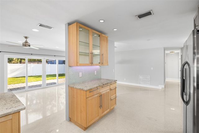 505 W ALVA STREET, Tampa, FL 33603