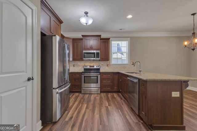 120 Treeside Terrace, Fayetteville, GA 30214