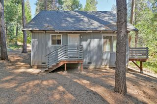4958 Fin Ct, Pollock Pines, CA 95726