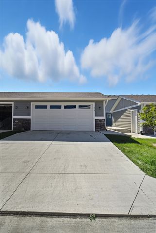 234 NW Common Place, Waukee, IA 50263