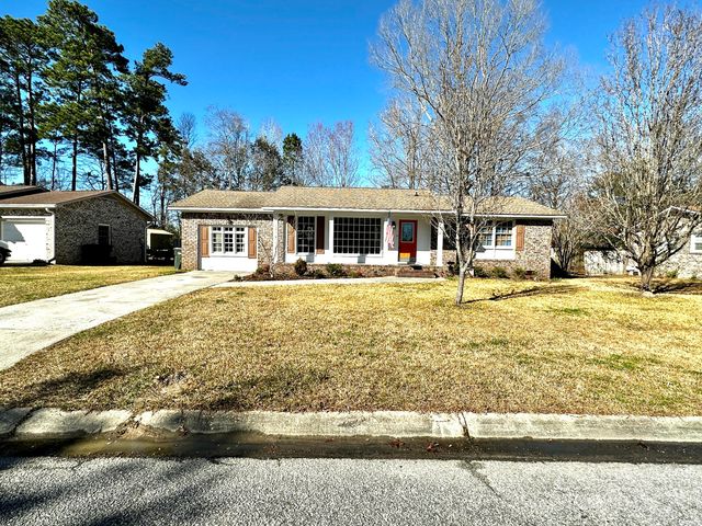 6 Duck Pond Court, Goose Creek, SC 29445