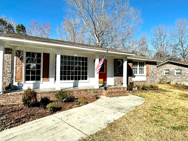 6 Duck Pond Court, Goose Creek, SC 29445