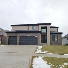 50829 Mistwood Drive, Macomb, MI 48042