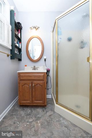 202 GUILFORD AVE, Westmont, NJ 08108
