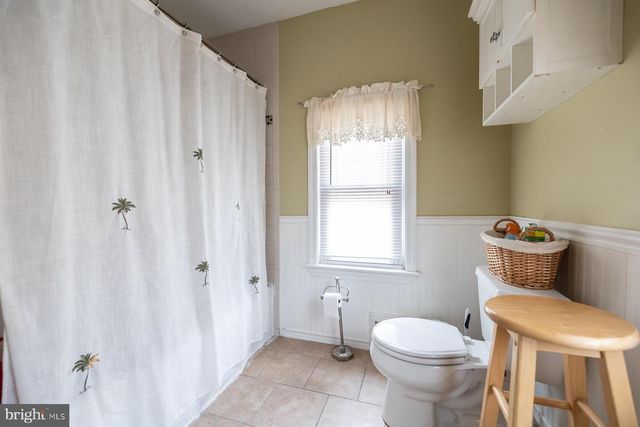 202 GUILFORD AVE, Westmont, NJ 08108
