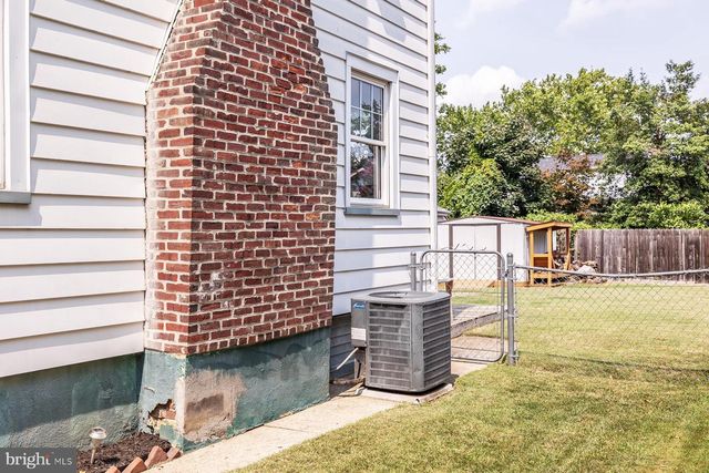 202 GUILFORD AVE, Westmont, NJ 08108