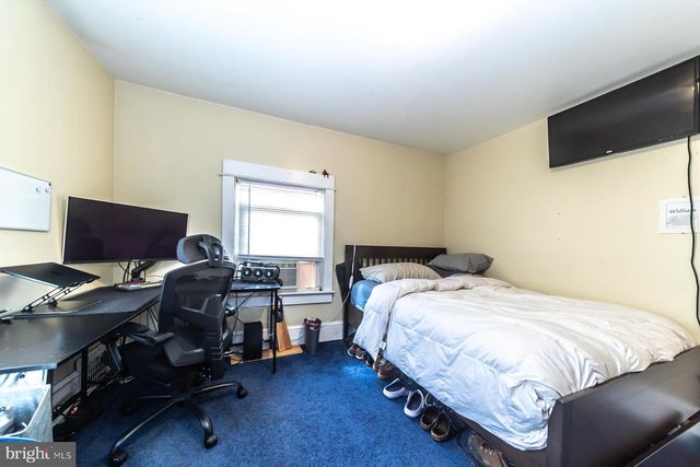 202 GUILFORD AVE, Westmont, NJ 08108