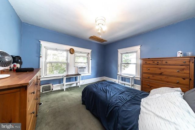 202 GUILFORD AVE, Westmont, NJ 08108