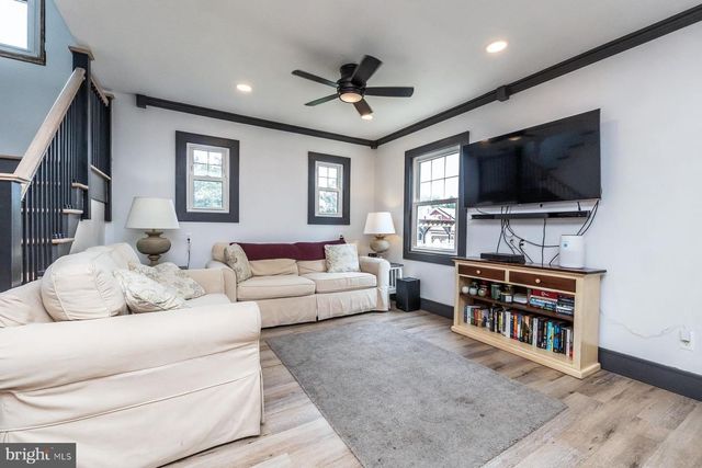 202 GUILFORD AVE, Westmont, NJ 08108