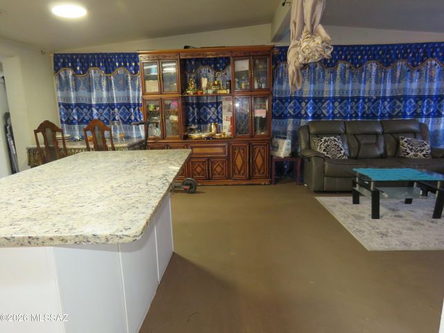 6109 E 32nd Street, Tucson, AZ 85711