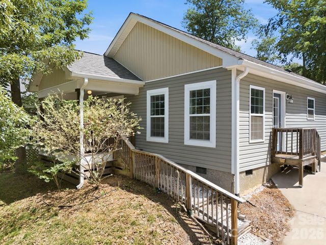 253 Brooklyn Lane, Asheville, NC 28803