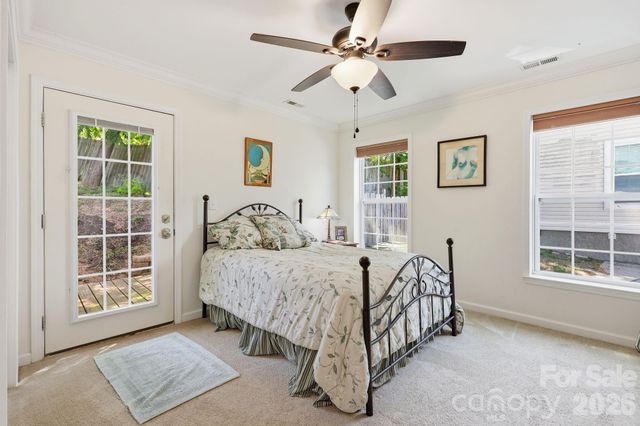 253 Brooklyn Lane, Asheville, NC 28803