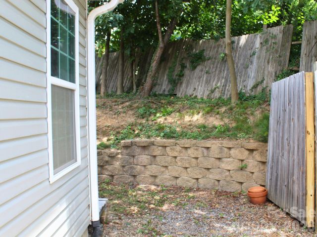 253 Brooklyn Lane, Asheville, NC 28803