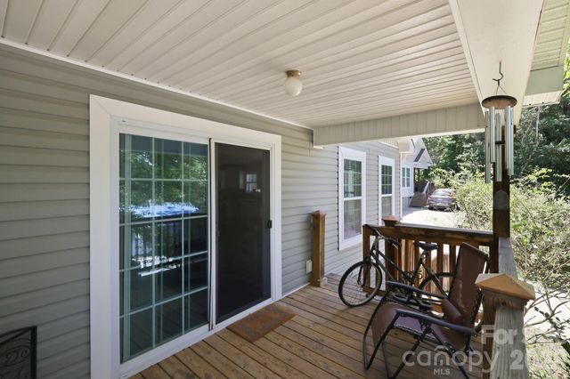 253 Brooklyn Lane, Asheville, NC 28803