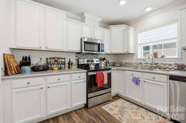 253 Brooklyn Lane, Asheville, NC 28803