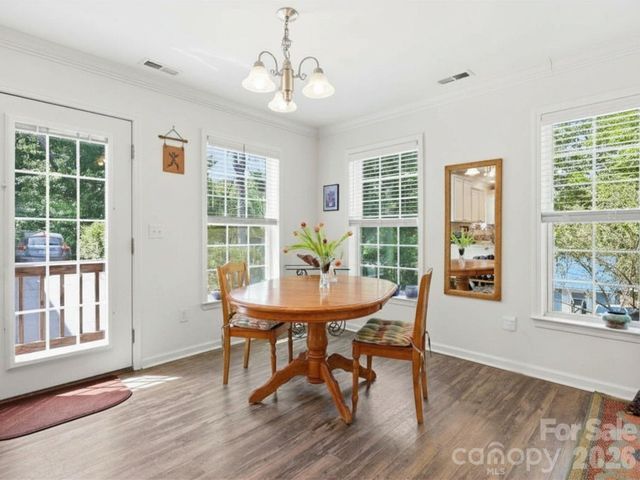 253 Brooklyn Lane, Asheville, NC 28803