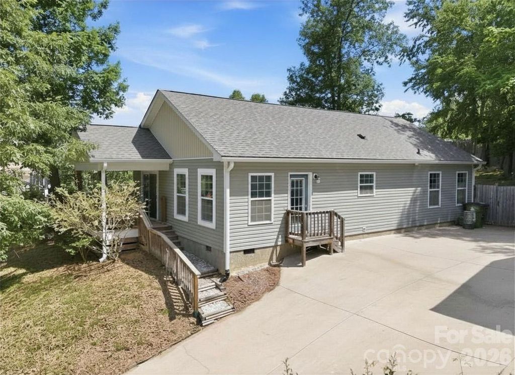 253 Brooklyn Lane, Asheville, NC 28803