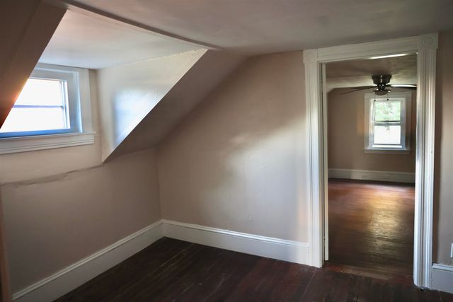 15 Warren Avenue, Goffstown, NH 03045