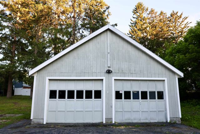 15 Warren Avenue, Goffstown, NH 03045