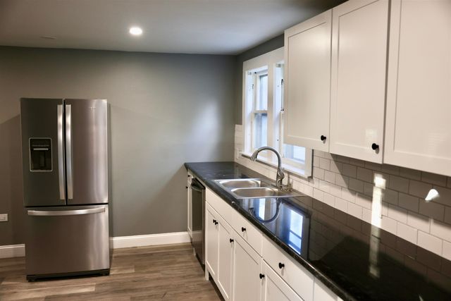 15 Warren Avenue, Goffstown, NH 03045