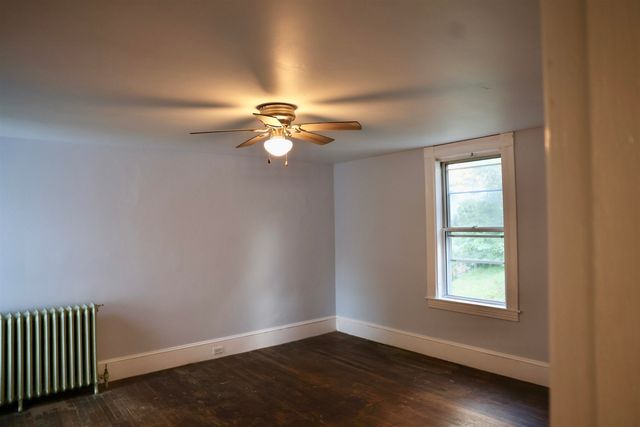 15 Warren Avenue, Goffstown, NH 03045