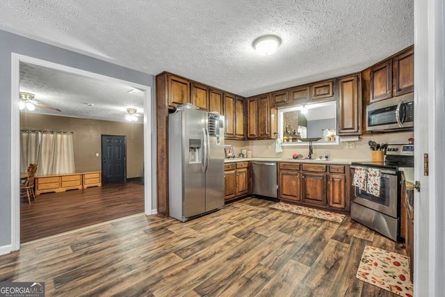 105 Overlook Drive, Mcdonough, GA 30252