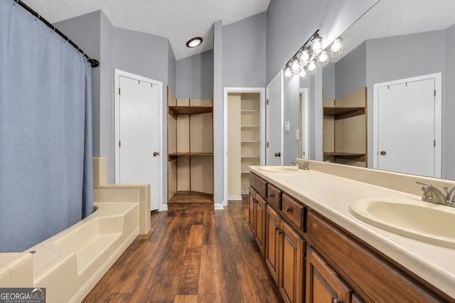 105 Overlook Drive, Mcdonough, GA 30252