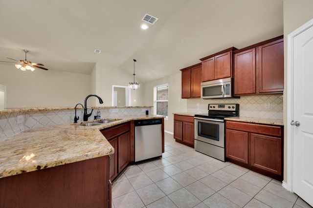 2804 Stonewall Lane, Fort Worth, TX 76123