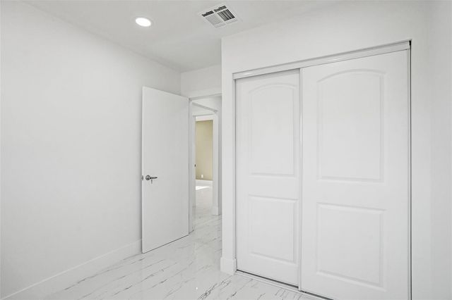 1437 SW 1st Avenue, Deerfield Beach, FL 33441