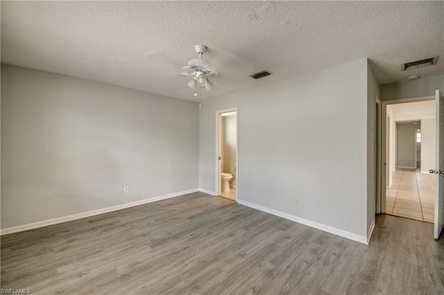 703 SE 33rd ST, Cape Coral, FL 33904