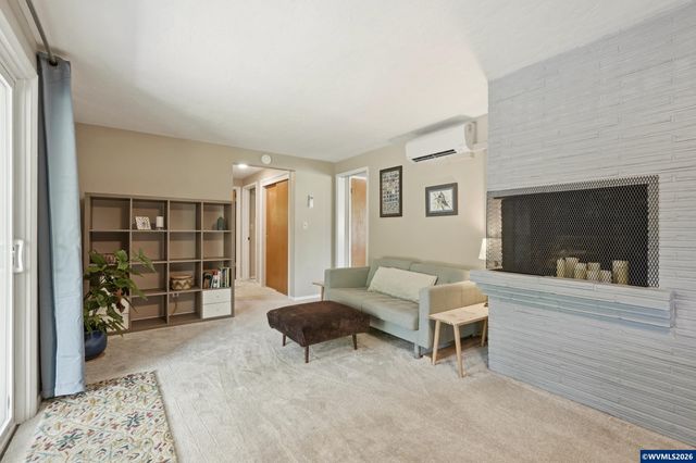 2530 Sharon Wy, Eugene, OR 97401