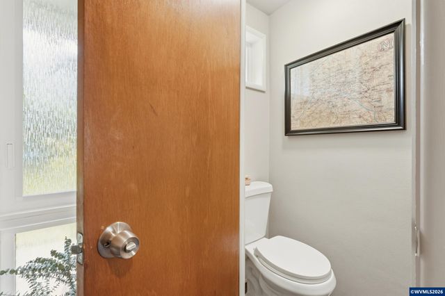 2530 Sharon Wy, Eugene, OR 97401