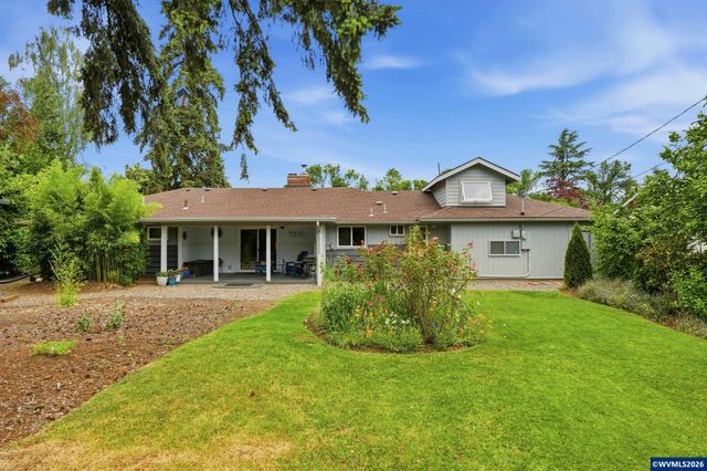 2530 Sharon Wy, Eugene, OR 97401